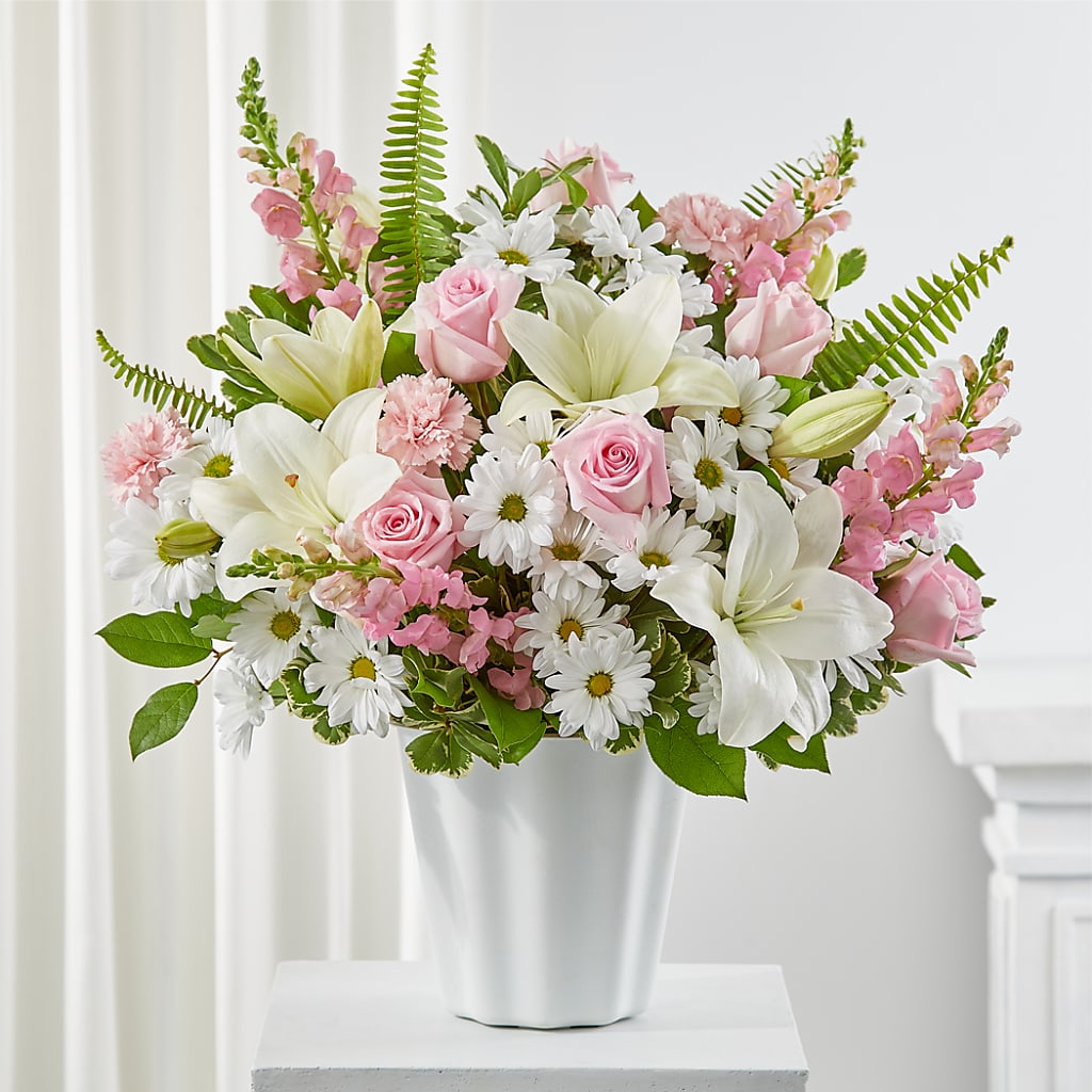 Soft Touch Tabletop Basket – Bloomsy Flowers And Supply, Clayton NC